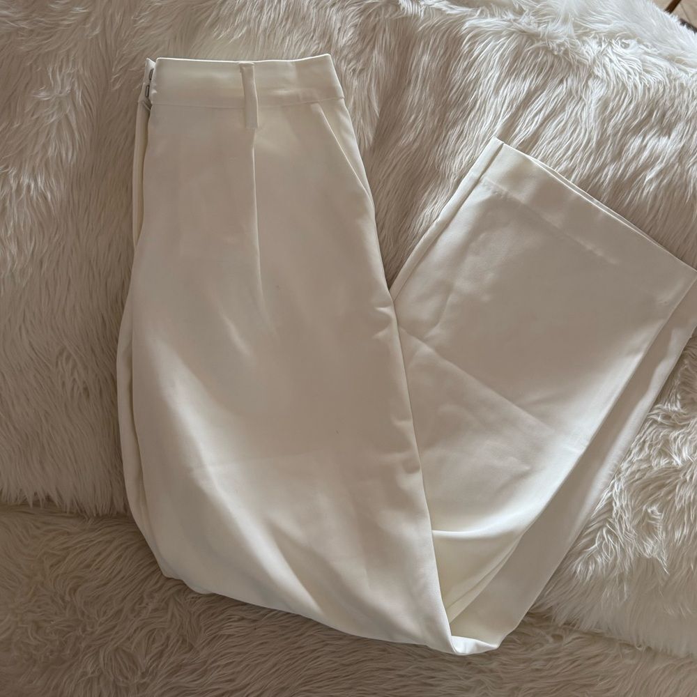 Reformation white pants - Picture 3 of 4